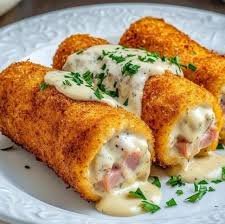 Enroladinho de Presunto e Queijo: Massa Crocante e Recheio Derretido