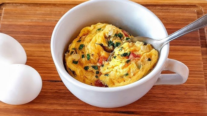 Omelete de Caneca no Micro-ondas Fácil e Nutritiva